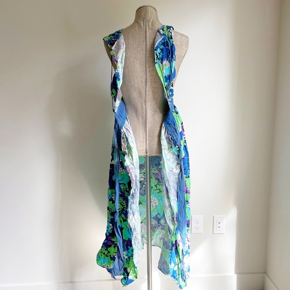 Blue Floral Vintage Pinafore Apron - Picture 6 of 17